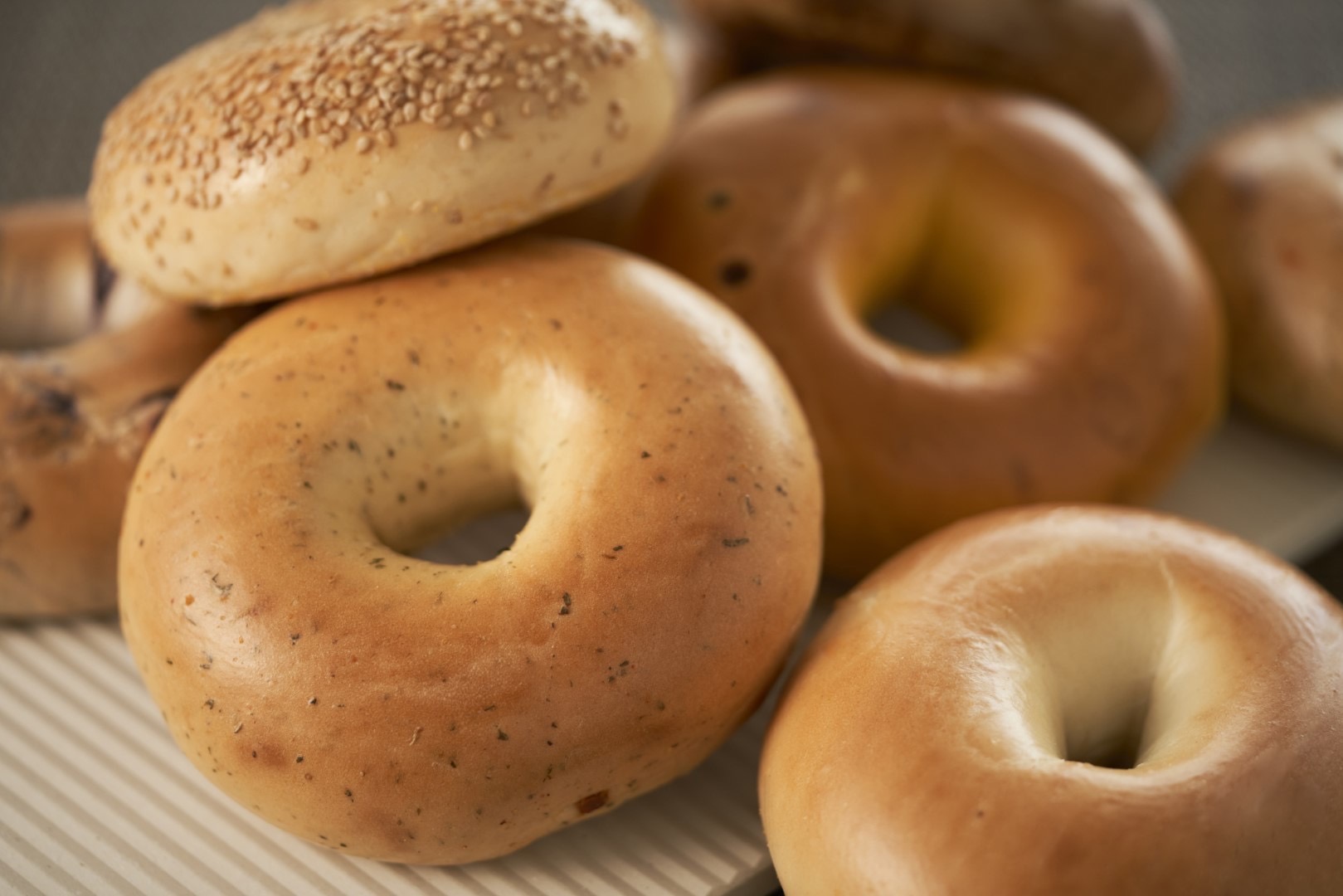 THE BAGEL STAND